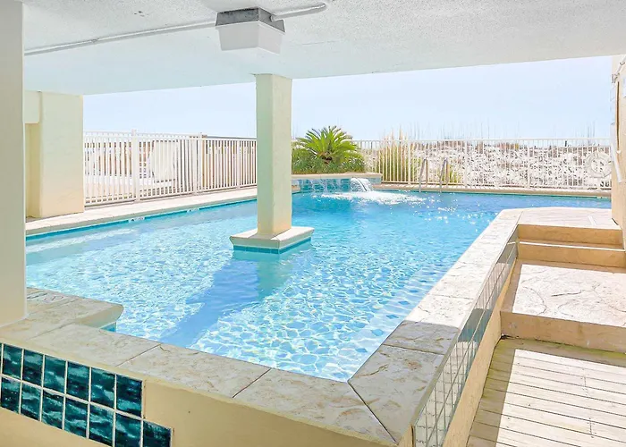 Gulf & Beachfront With Shared Pool Private Balcony Free Wifi Views