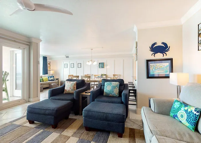 Holiday home Gulf & Beachfront With Shared Pool Private Balcony Free Wifi Views