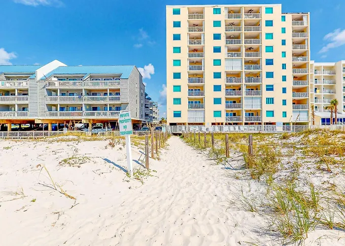 Gulf & Beachfront With Shared Pool Private Balcony Free Wifi Views Holiday home Gulf Shores