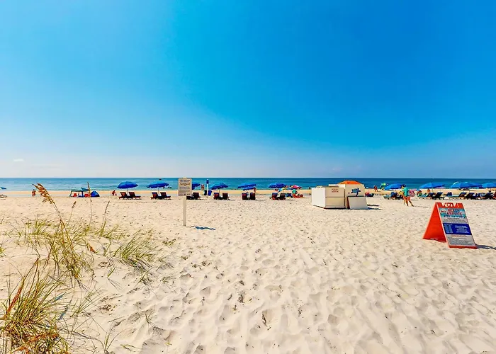 Holiday home Gulf & Beachfront With Shared Pool Private Balcony Free Wifi Views *