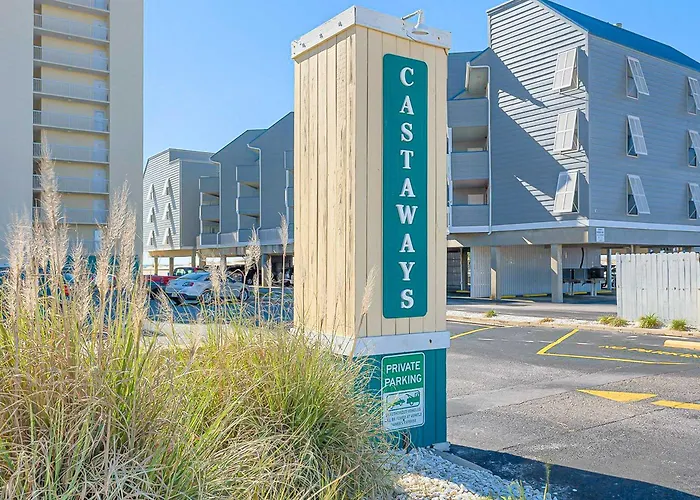 Gulf & Beachfront With Shared Pool Private Balcony Free Wifi Views